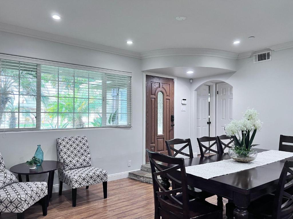 Lovely Anaheim Pool Home 1 Mile to Disney - Tap to explore photos