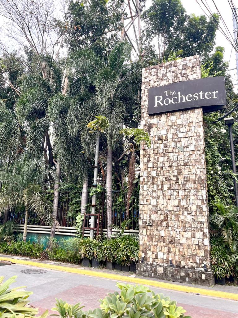 The Rochester Parklane Condominium - Tap to explore photos
