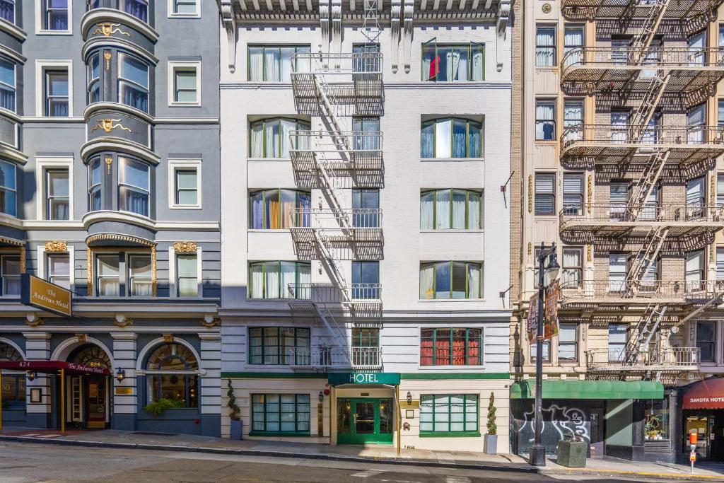 Fitzgerald Hotel image