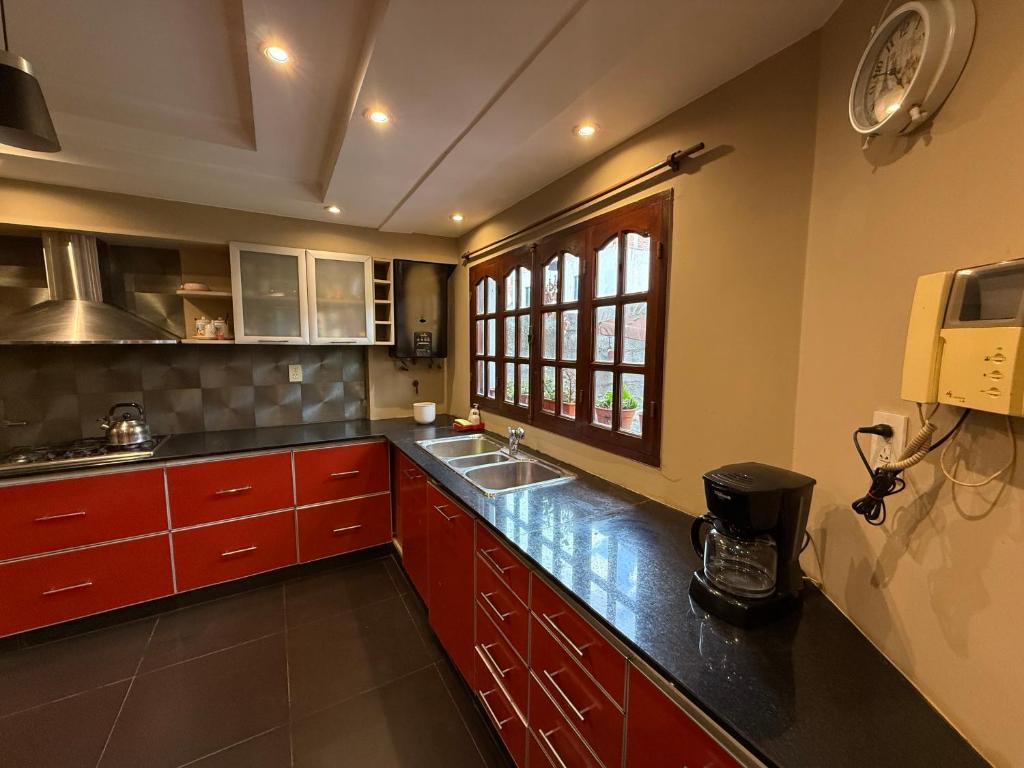Caseros House - Guest House photo 3
