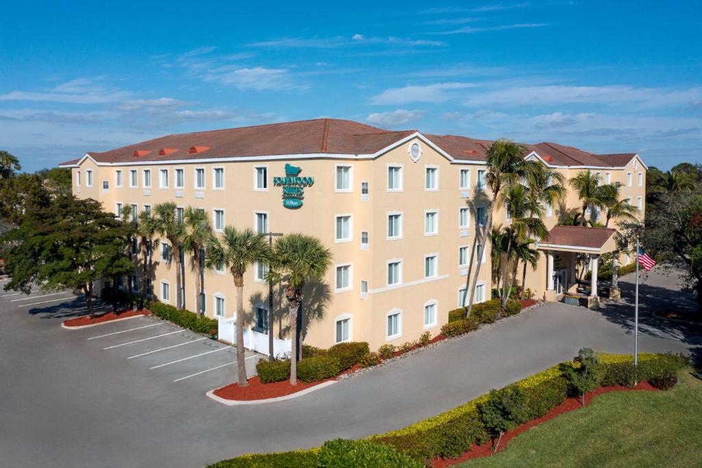 Homewood Suites by Hilton Bonita Springs image