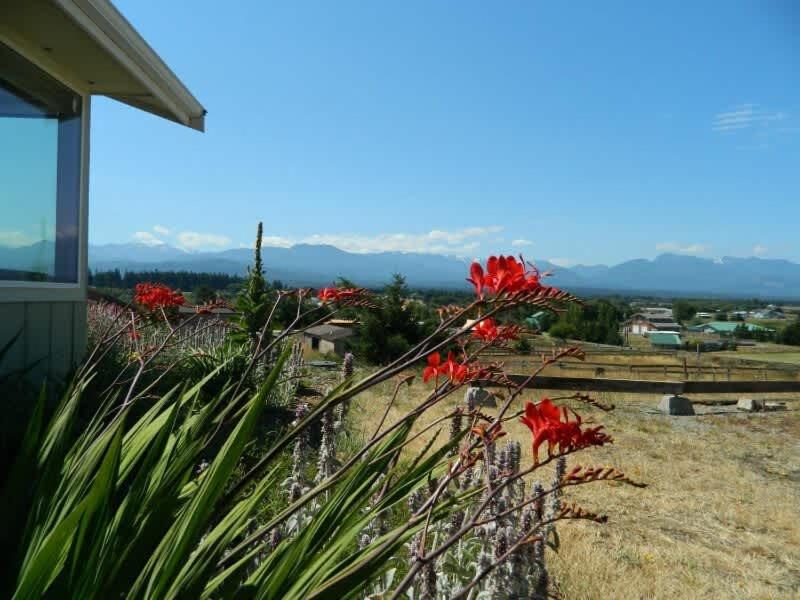 SQ Olympic-View-Cottage image