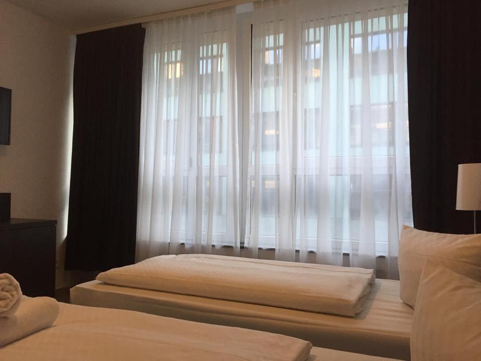 Четырехместный (Стандартный четырехместный номер), Mosel Hotel