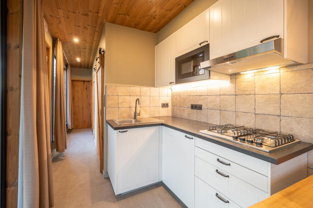Tiny House 't klein geluk dichtbij Brugge met fiets' photo 3