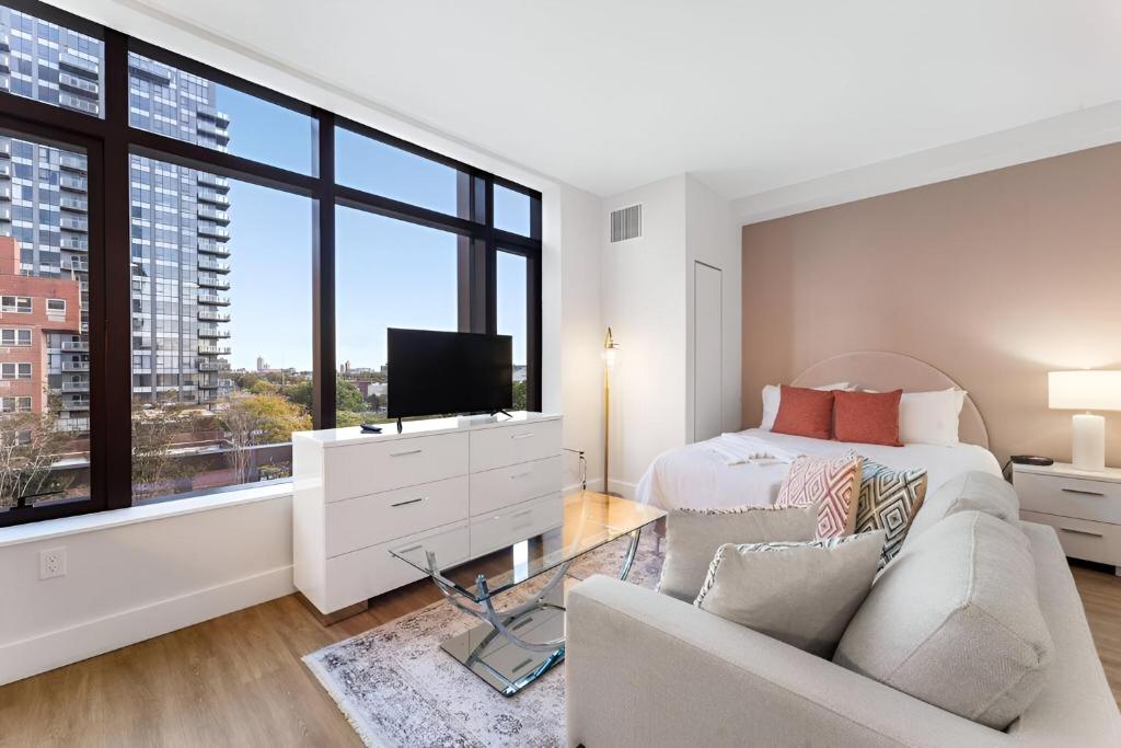 Discover Brooklyn Where Comfort Meets City Vibes image