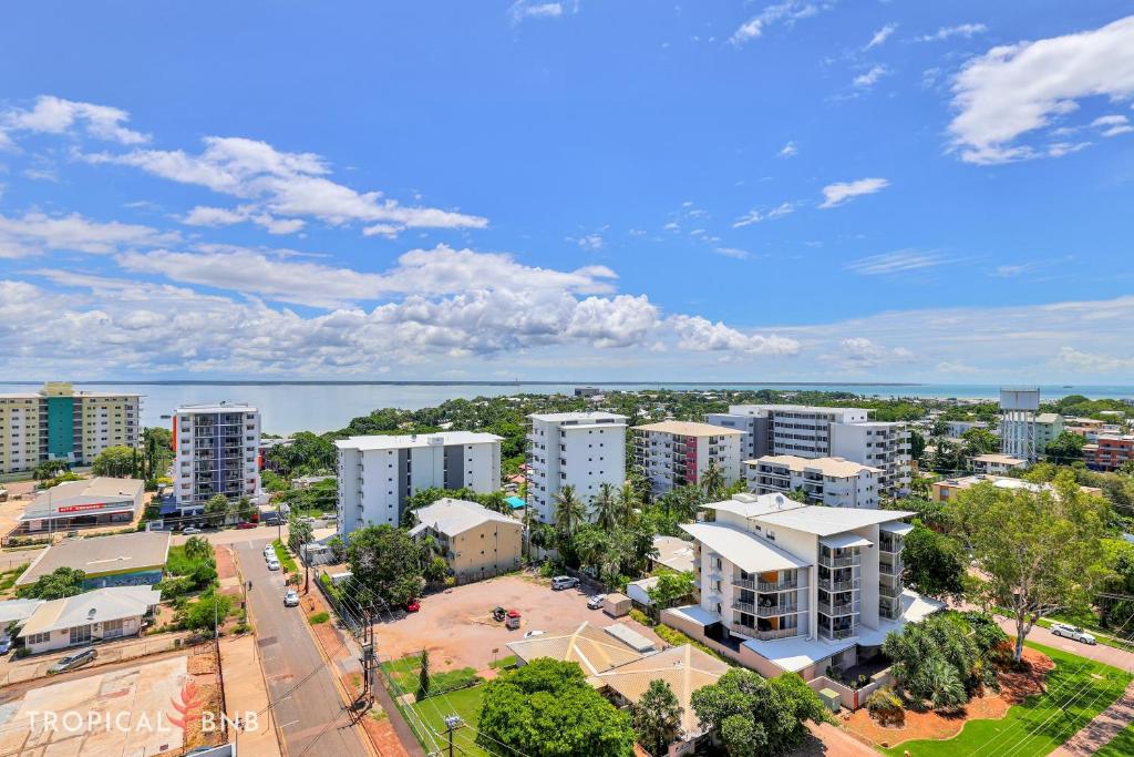 Penthouse Vibes Panoramic Views On Top Floor photo 4