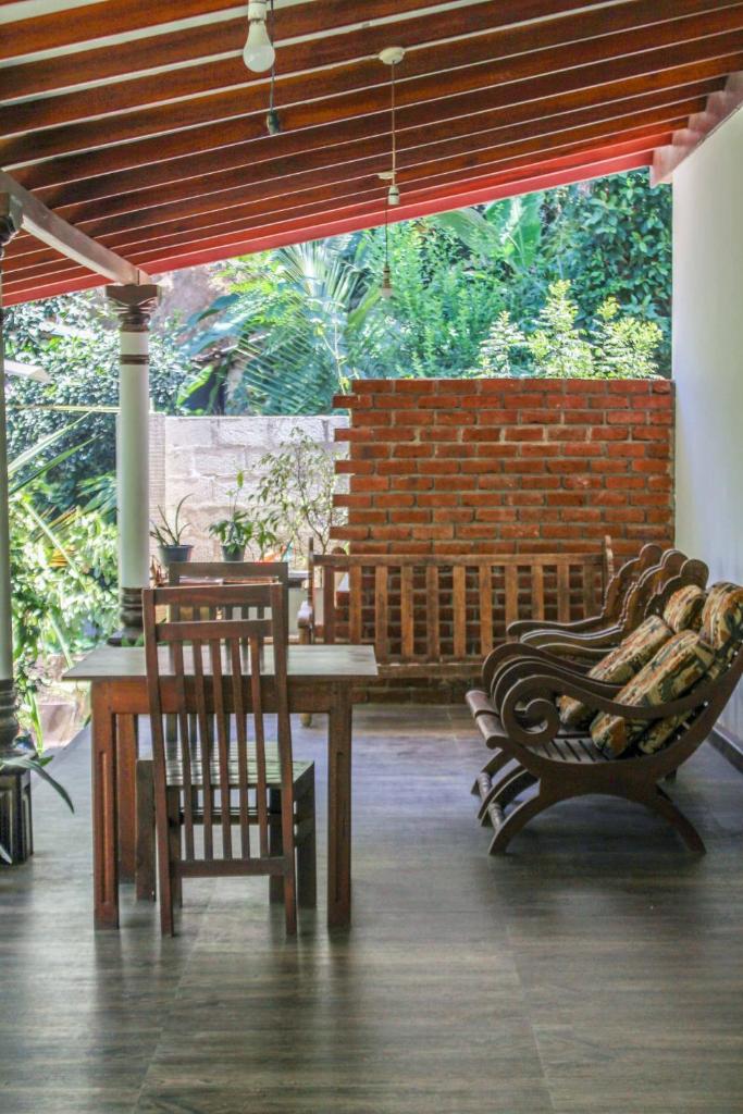 Lavender Homestay - Tap to explore photos
