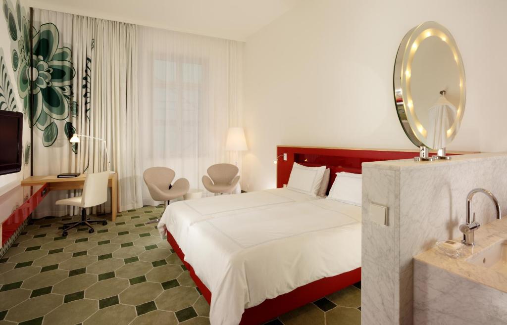 Двухместный (Улучшенный номер), Hyperion Hotel Dresden Am Schloss