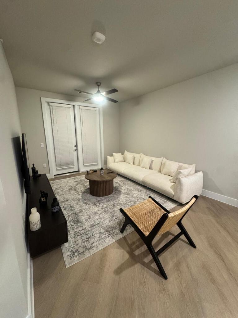 Cozy Abode image
