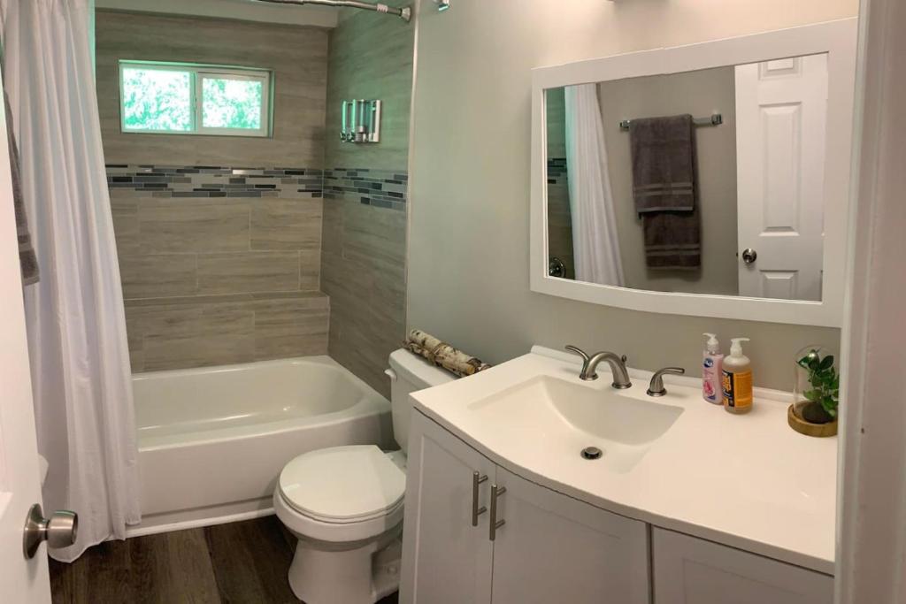 Filled with warmth and comfort Home away from home image