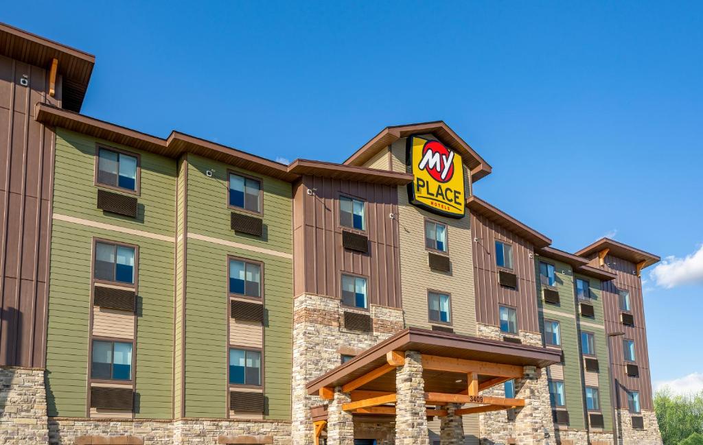 My Place Hotel-Wenatchee WA image