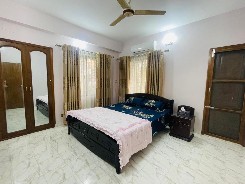 Stylish 3 BR Premium Apt Near Airport And Metro At Uttara photo 4