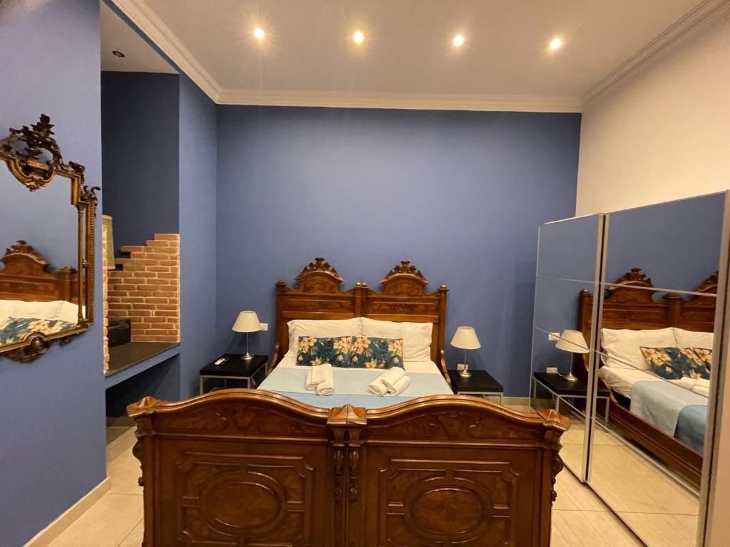 Casa Ferdinando apartment, Naples