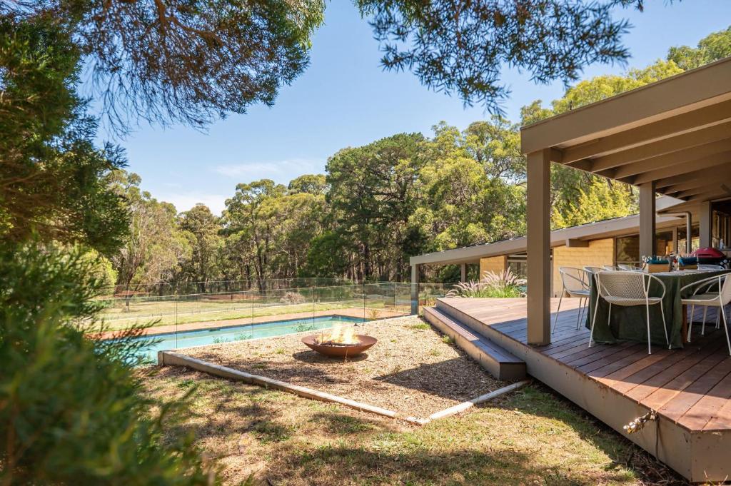 Red Hill South Hideaway - Rural Luxe with Pool photo 3