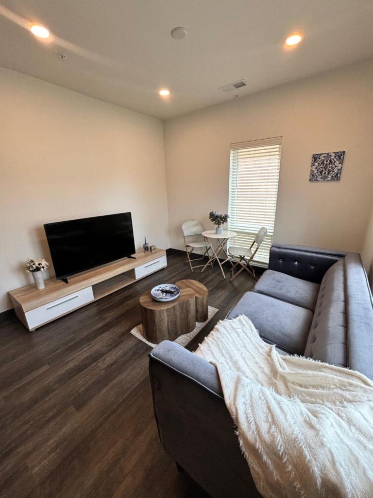 Central Ave Abode - Free Parking! image