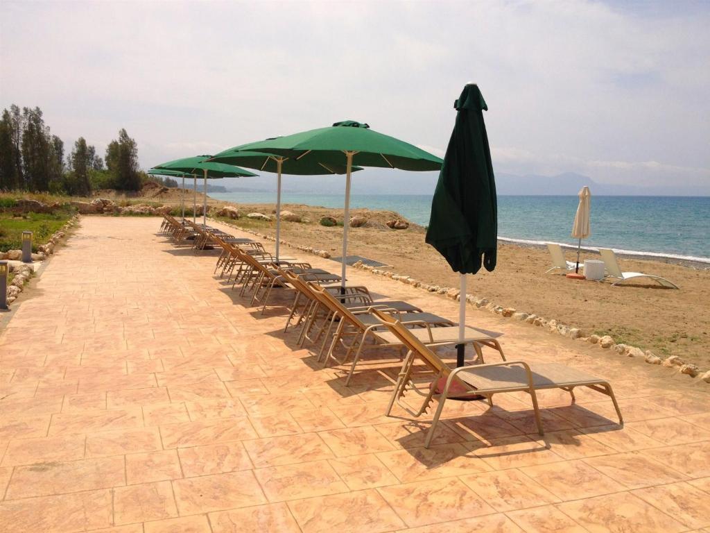 Villa Kartiela Sandy Beach Villas - Private Pool - Jacuzzi - Private Beach Area photo 3