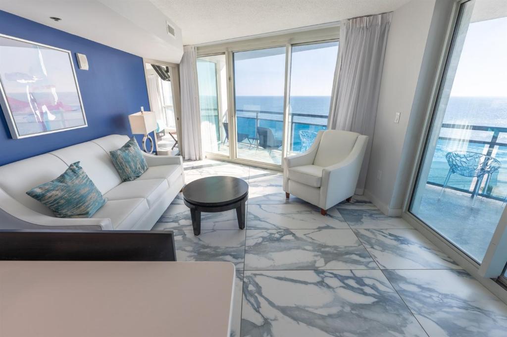 Paradise Breathtaking Oceanfront Oceans One Resort image