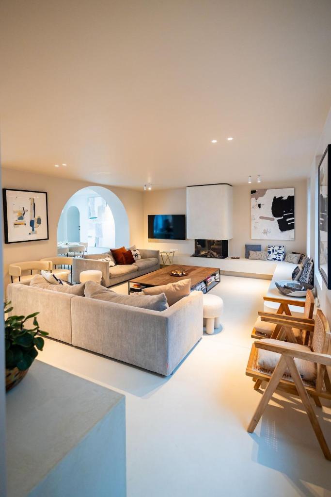 The Souljoy Sanctuary - luxury large Holiday Home