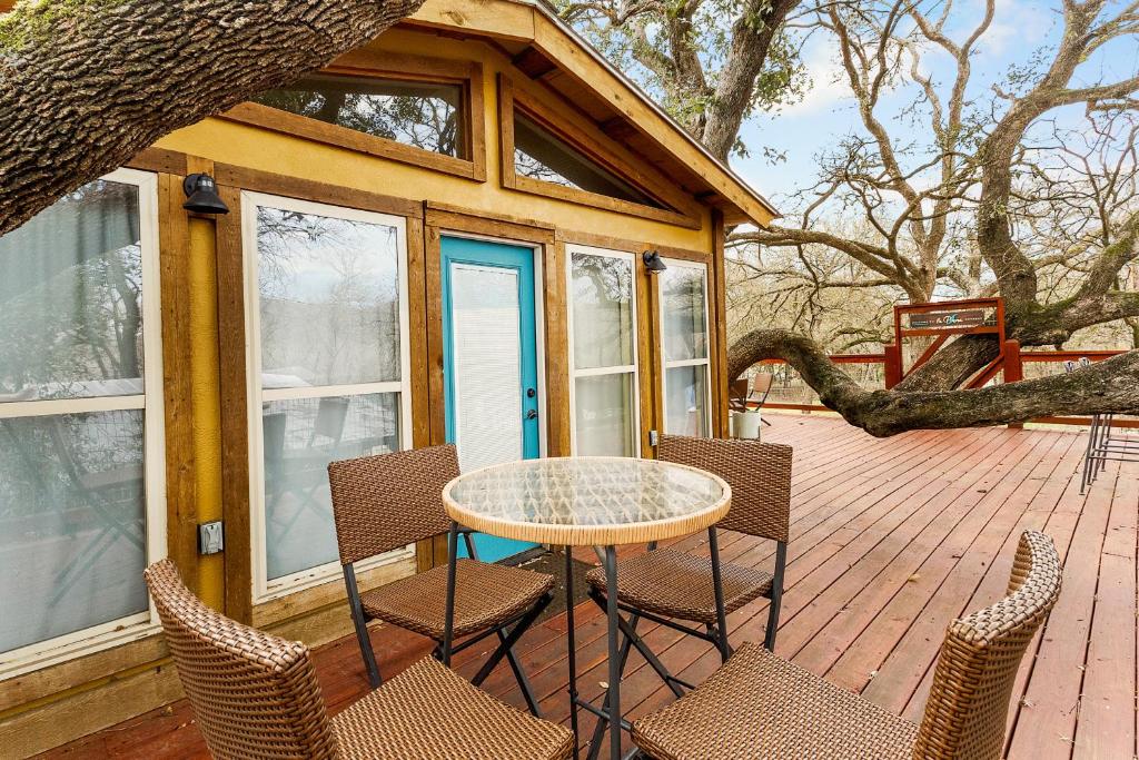la Pluma Retreat image