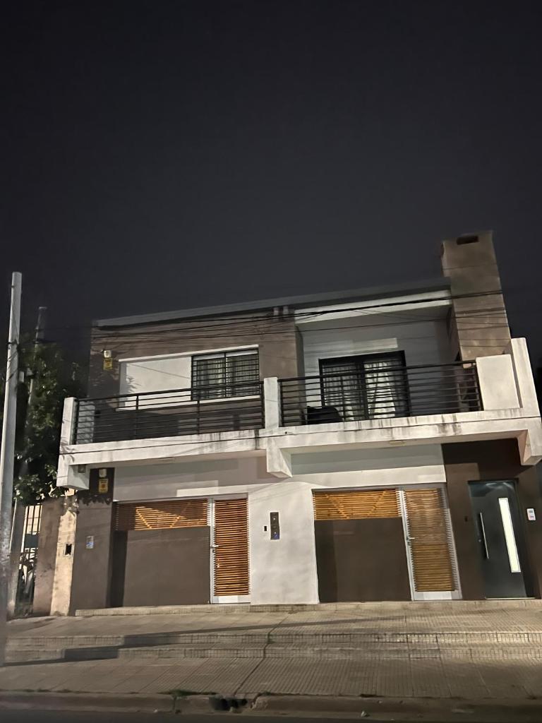 Dpto CORRIENTES, Planta BAJA photo 1
