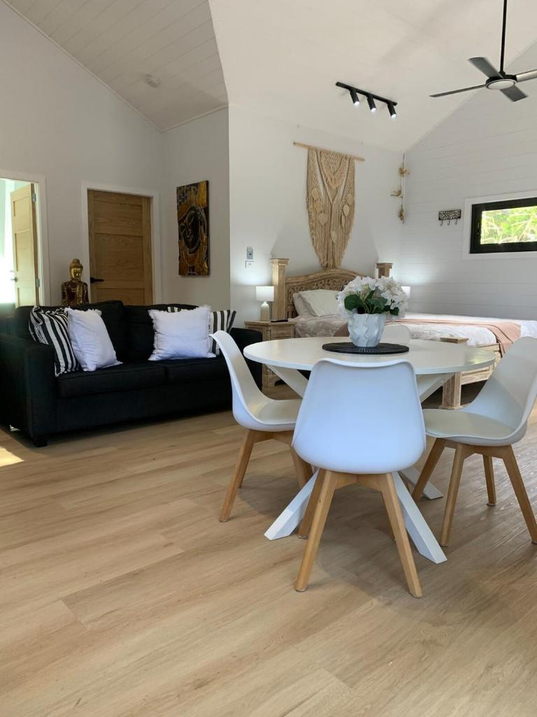 Jezabel's Retreat Jervis Bay