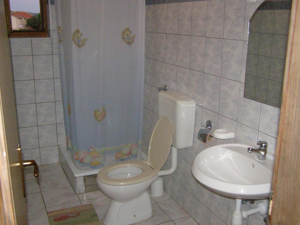 Apartments Kesic photo 1