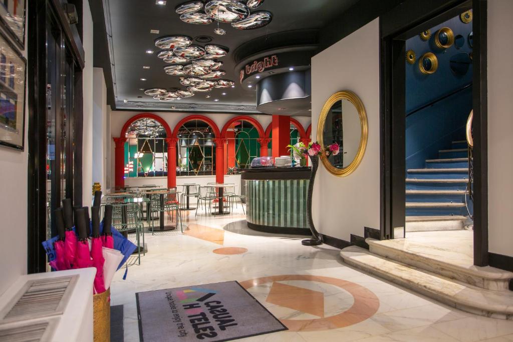 Casual Eclettico Milano Hotel by Casual Hoteles - Tap to explore photos