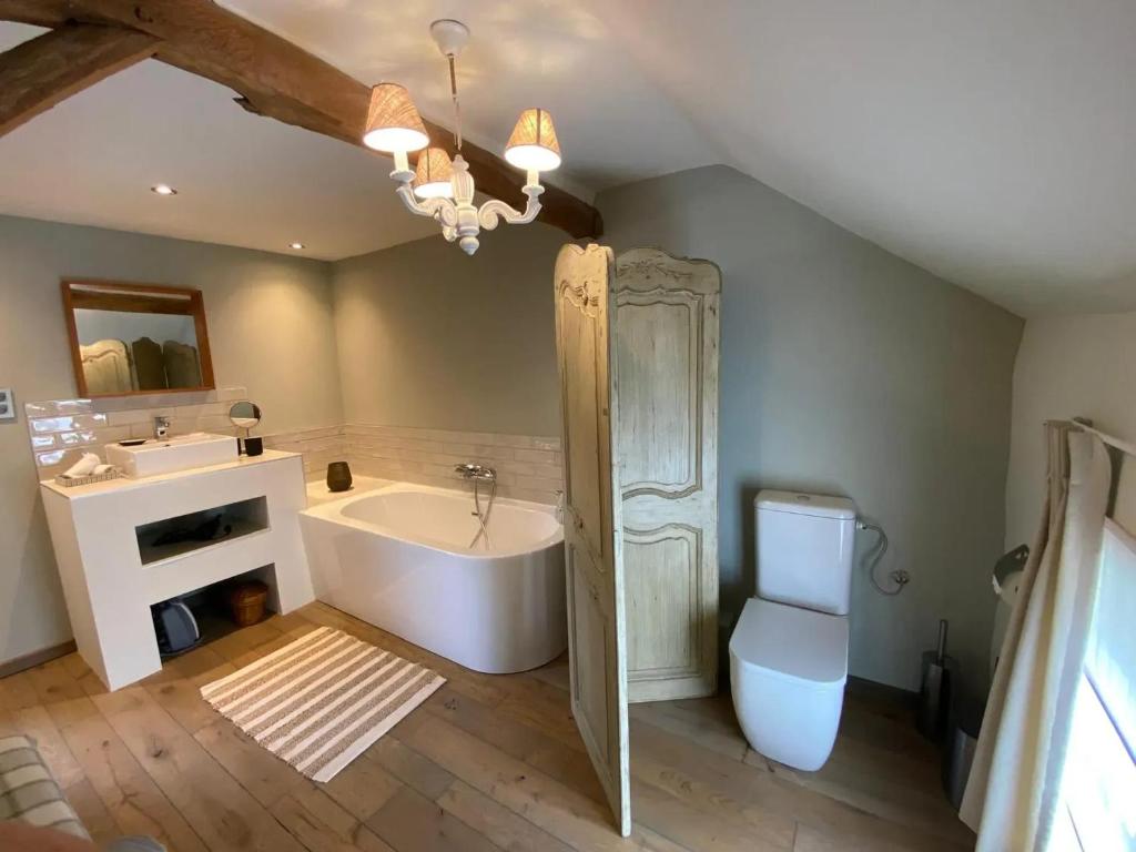Ideal Villa in Burdinne with private pool photo 3