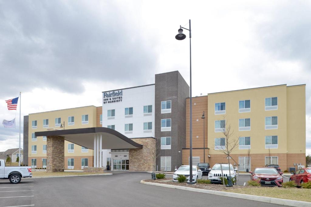 Fairfield Inn & Suites by Marriott Columbus Grove City image