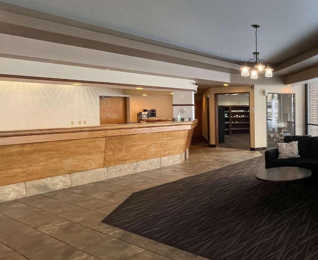 Ramada by Wyndham Butte image
