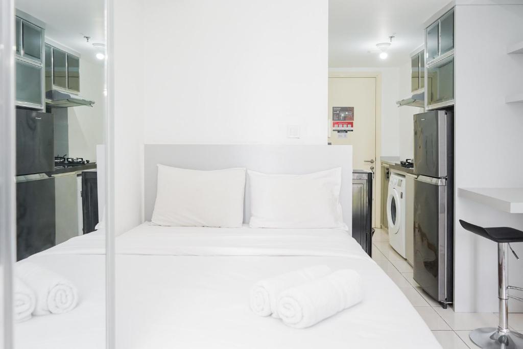 Comfort Studio Apartment at M-Town Residence Serpong By Travelio