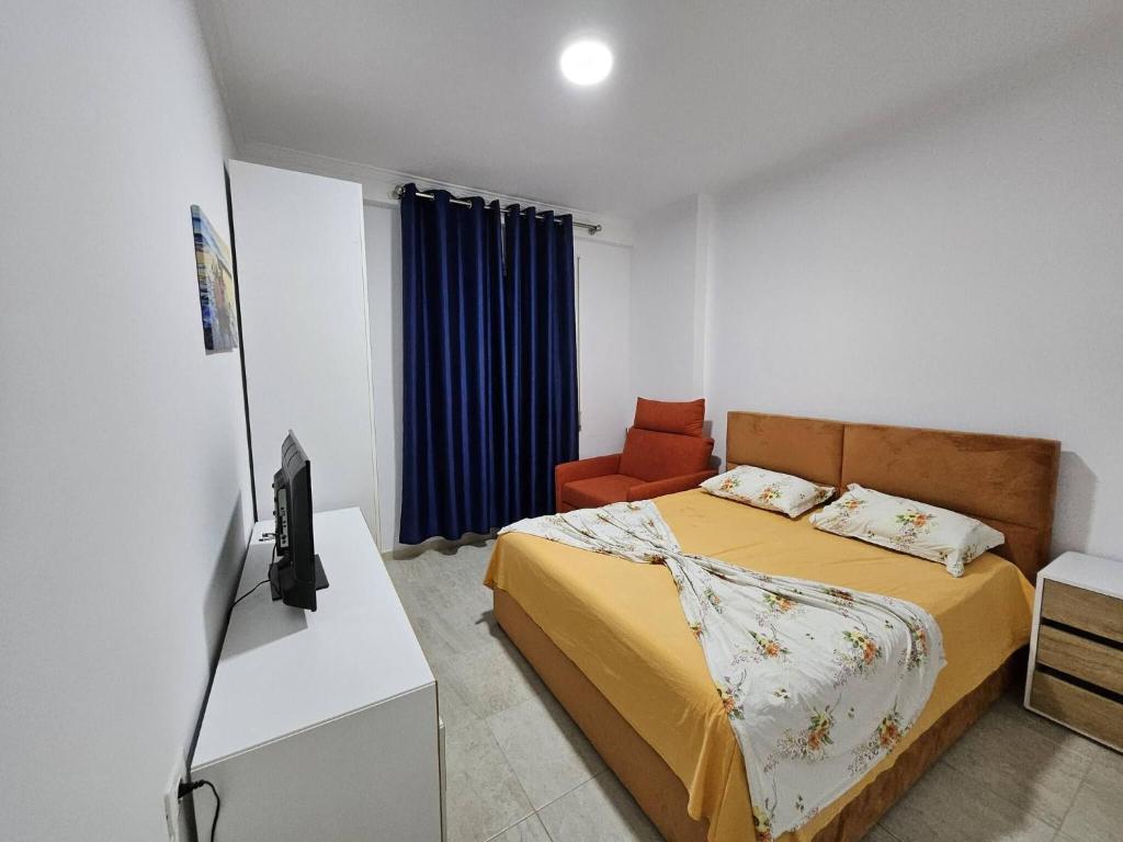 Charming 2A Holiday House Apartment with Garden and BBQ photo 3