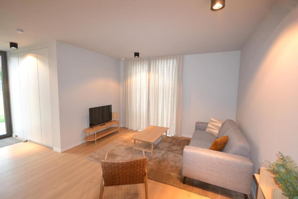 YOURhouse photo 4