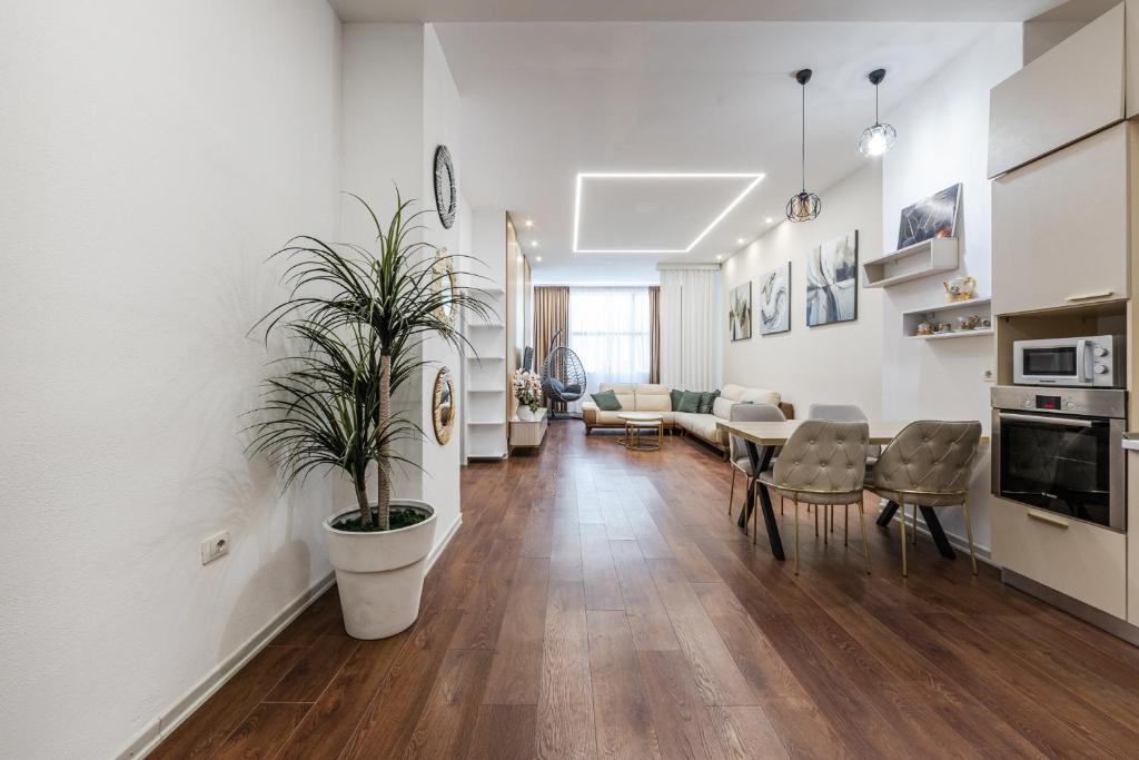 Marina Luxury Apartment by PS photo 2