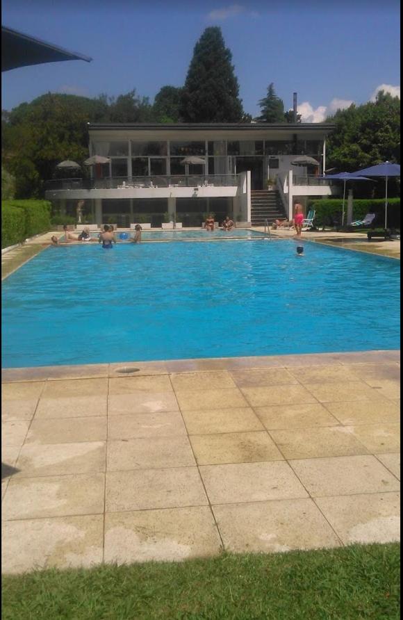 Lindisimo apartamento con parrilla y piscina, en country photo 4