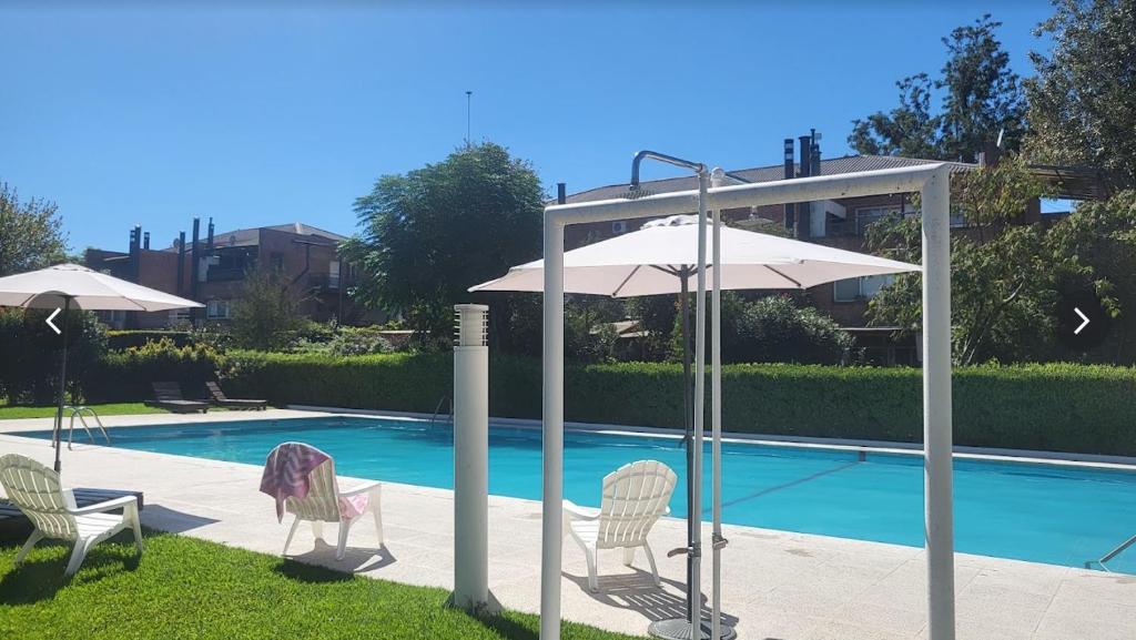 Lindisimo apartamento con parrilla y piscina, en country photo 1