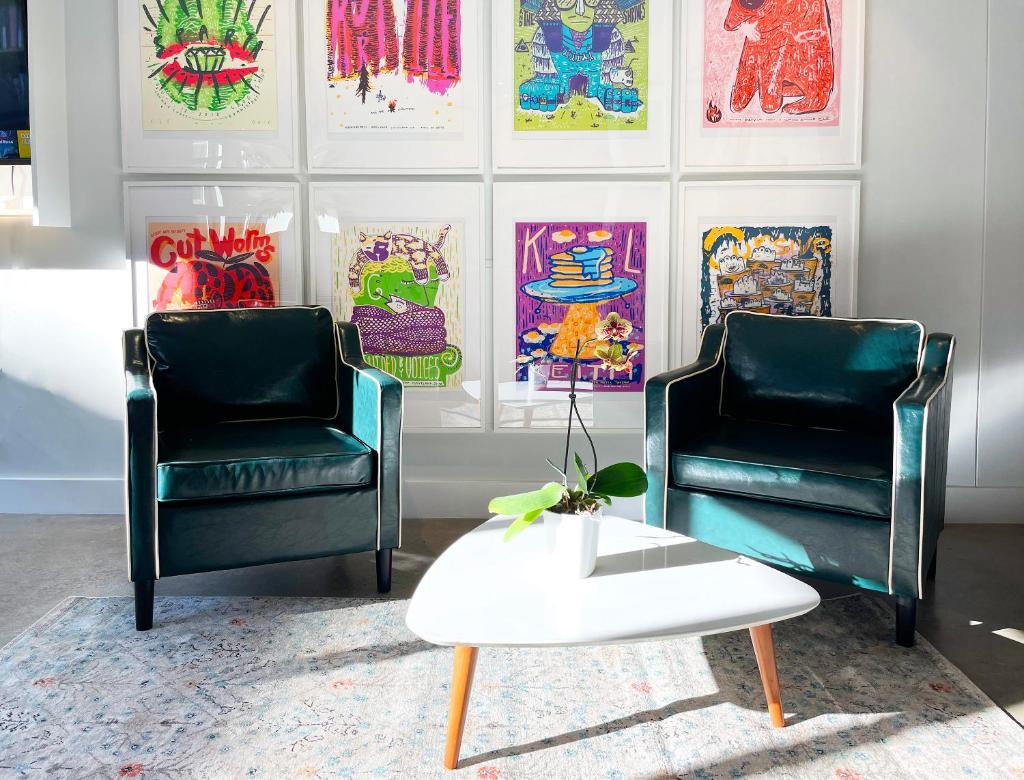 Gallery Suite in Art Tower image