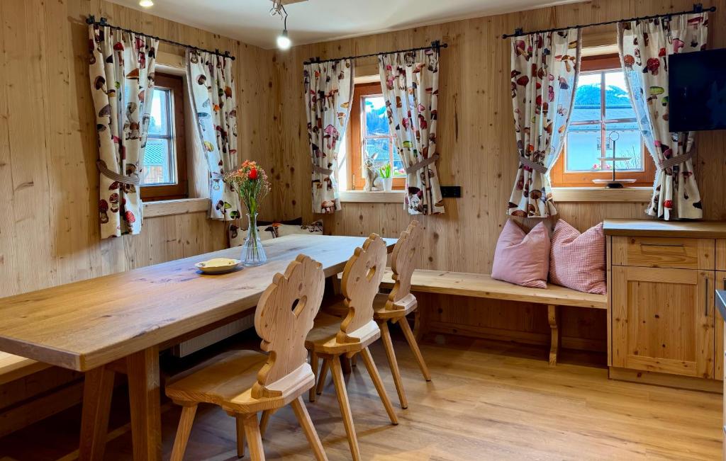 TONIS cozy Guesthouse by Alpin Charme Apartments photo 4