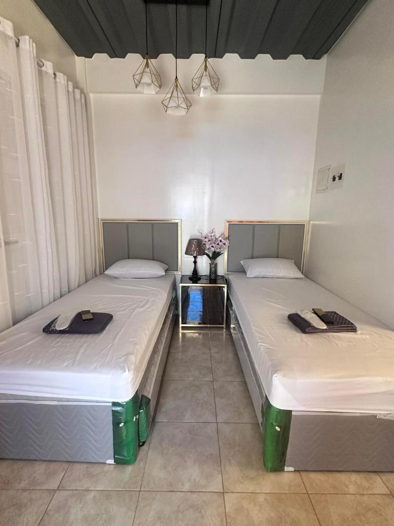Golden Dreams Lodging Home Room Type - Deluxe Double Room