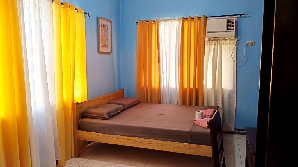 James Homestay Room Type - Budget Double Room