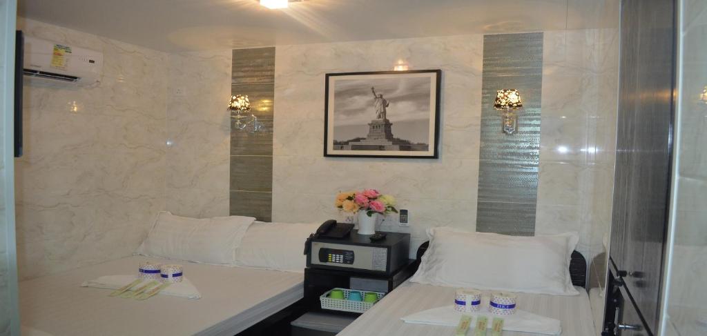 Трехместный (Трехместный номер), Hotel Skylark