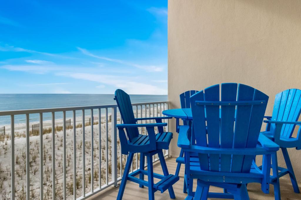 Crystal Shores 202 image