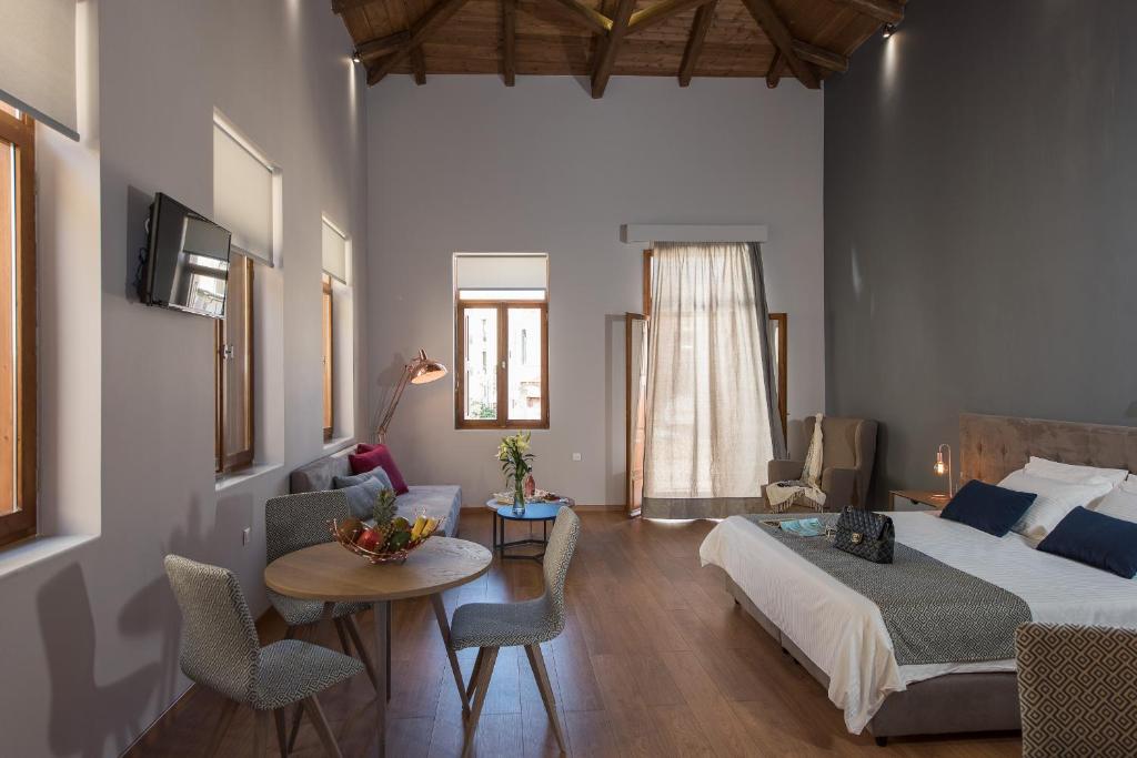 Bluebell Luxury Suites photo 1