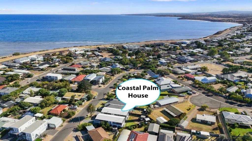 Coastal Palm House By Wine Coast Holiday Rentals