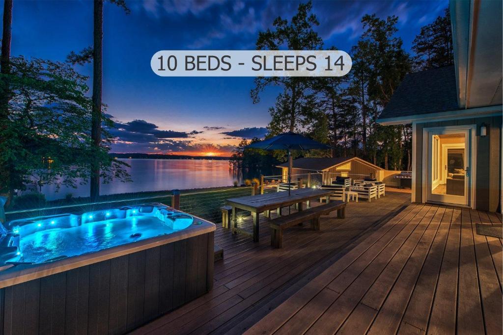 Lake Norman Hideaway image