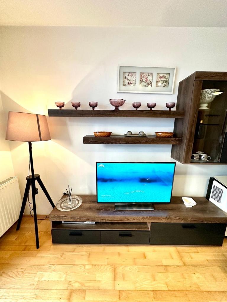 City center apartment with balcony - Tap to explore photos