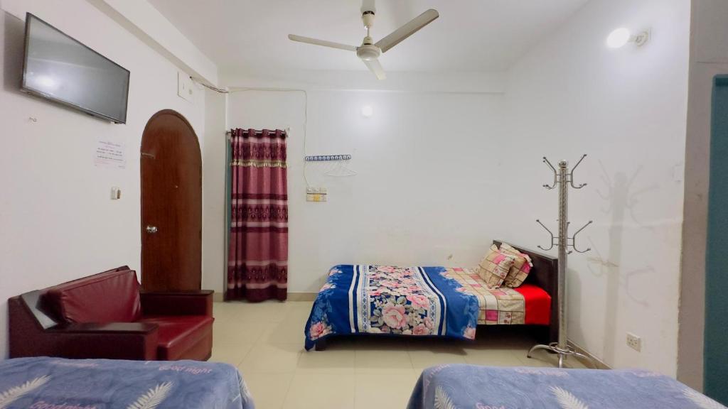 Mohammadia Restaurant & Guest House Near United Hospital photo 1