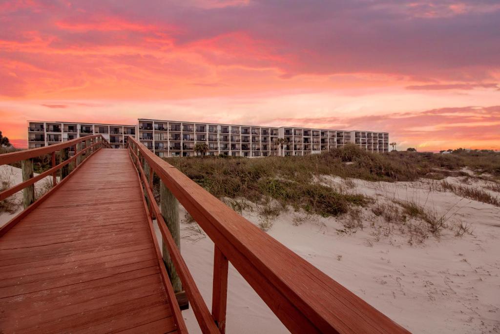 Beachers Lodge image