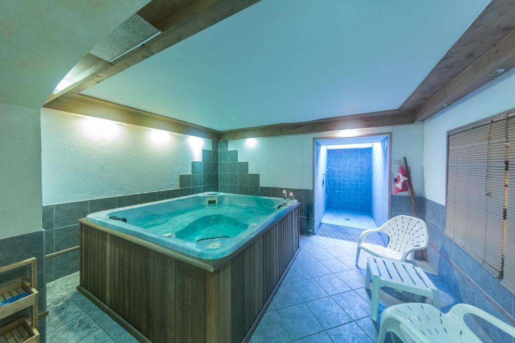 Logis Hotel Gai Soleil photo 2