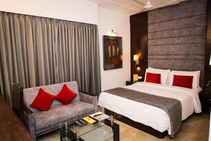 Mayabi Palace Inn Hotel Bogura